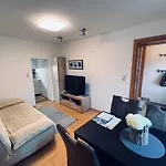 Ausseerland - Willkommen Bei Freunden Apartamento