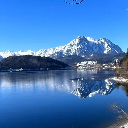 Apartamento Ausseerland - Willkommen Bei Freunden Bad Aussee